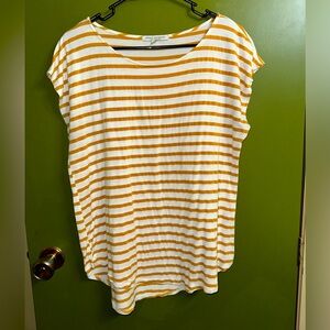 🔥 3/15 SALE 🔥 Garden Envelope Yellow & White Sleeveless Blouse